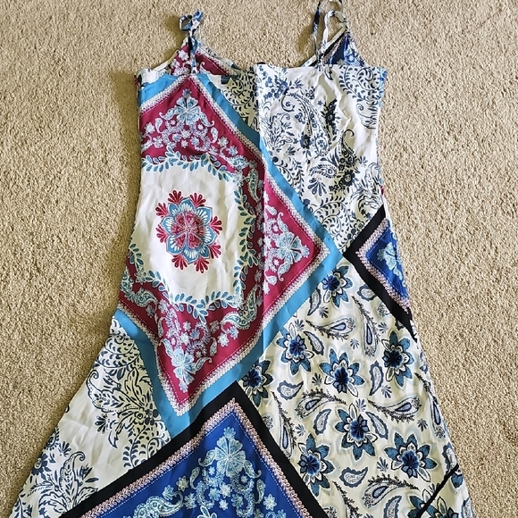 LOFT Blue and Red Floral Maxi Dress - Picture 5 of 7